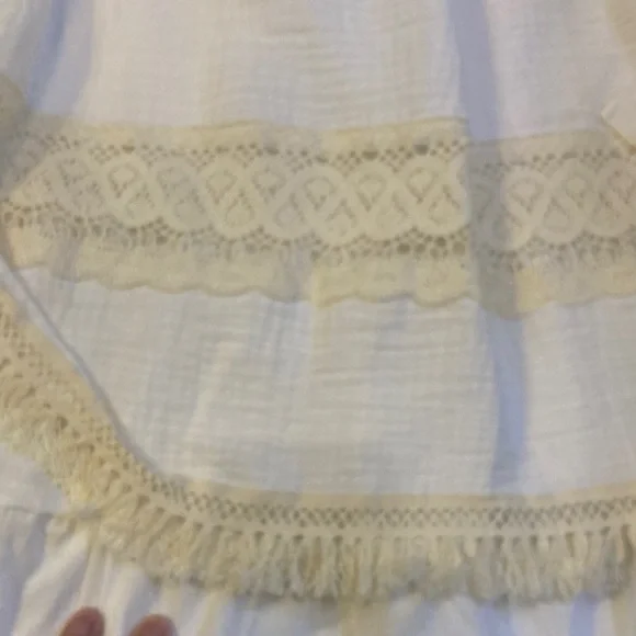 Elegant Western Cream Skirt - Picture 11 of 16